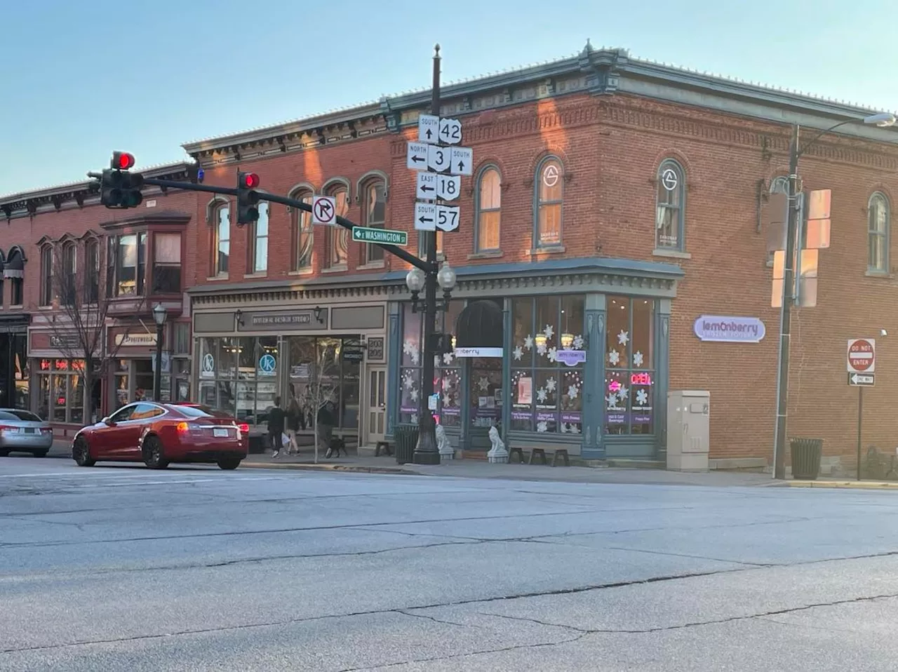Medina council approves grant application to fund bump-outs, additional square improvements