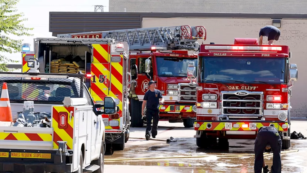 Vacant Dallas ISD facility in east Oak Cliff damaged in fire, Dallas-Fire Rescue says