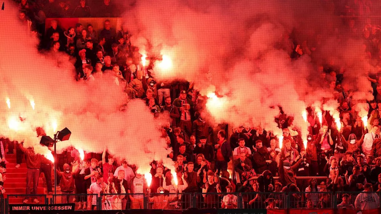 Forderung von Bremens Innensenator: Punktabzug bei Einsatz von Pyrotechnik im Fußball?