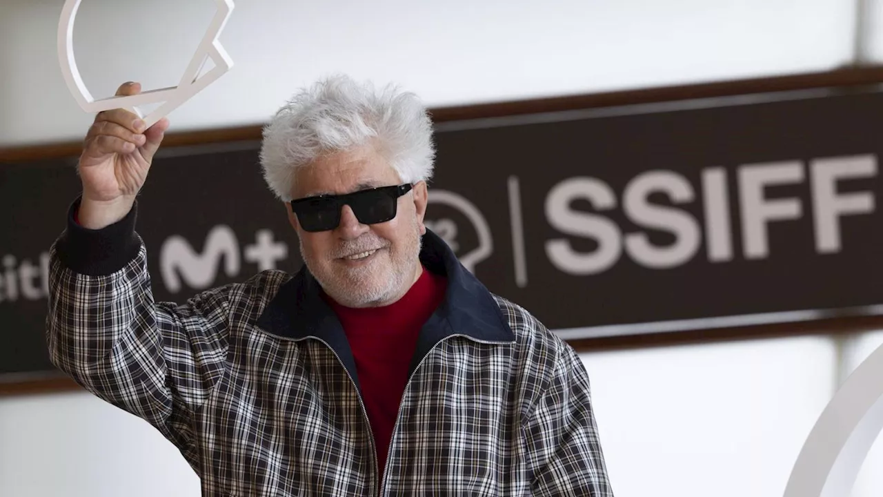 Pedro Almodóvar, Premio Donostia: 'A Pedro Sánchez hay mucho que pedirle a nivel político y físico'