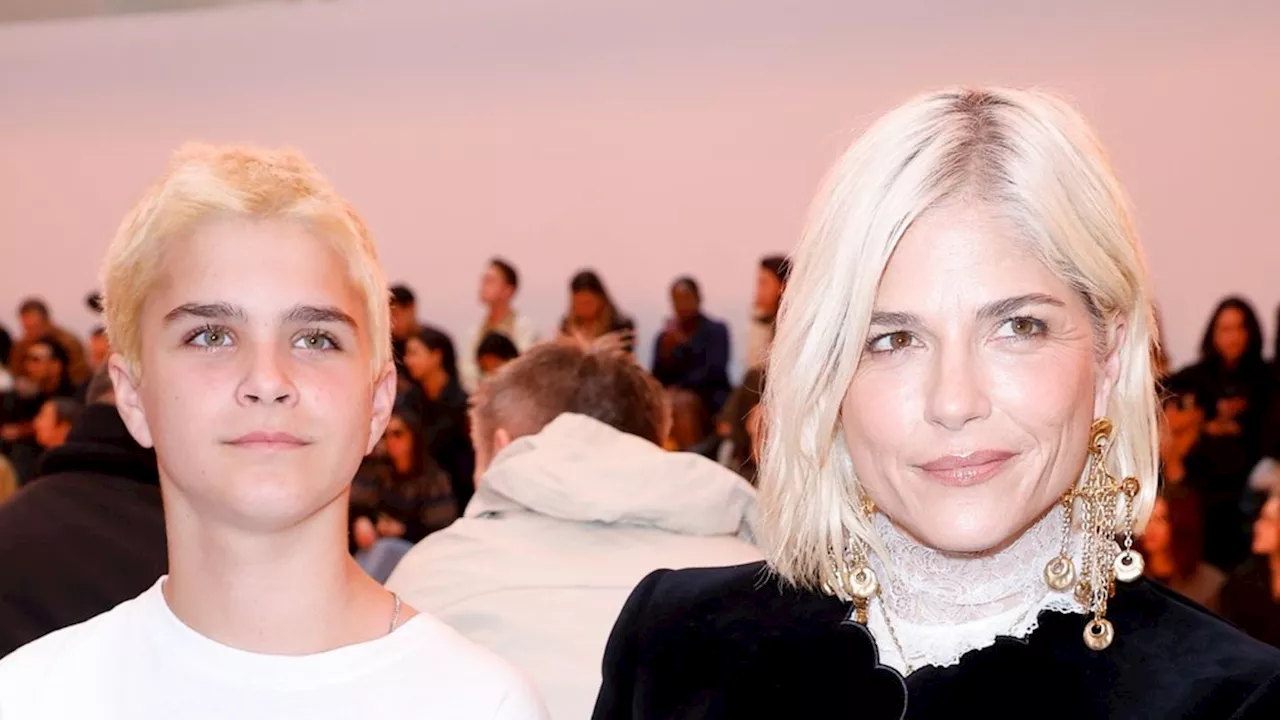 Selma Blair und Sohn Arthur: Mutter-Sohn-Duo bei Fashionshow in Paris