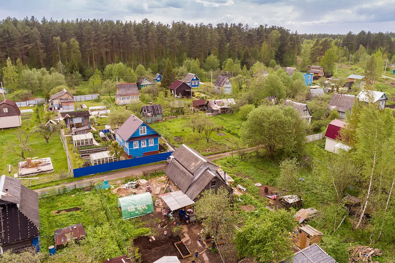 Россиянам рассказали, как надежно запереть дачу на зиму