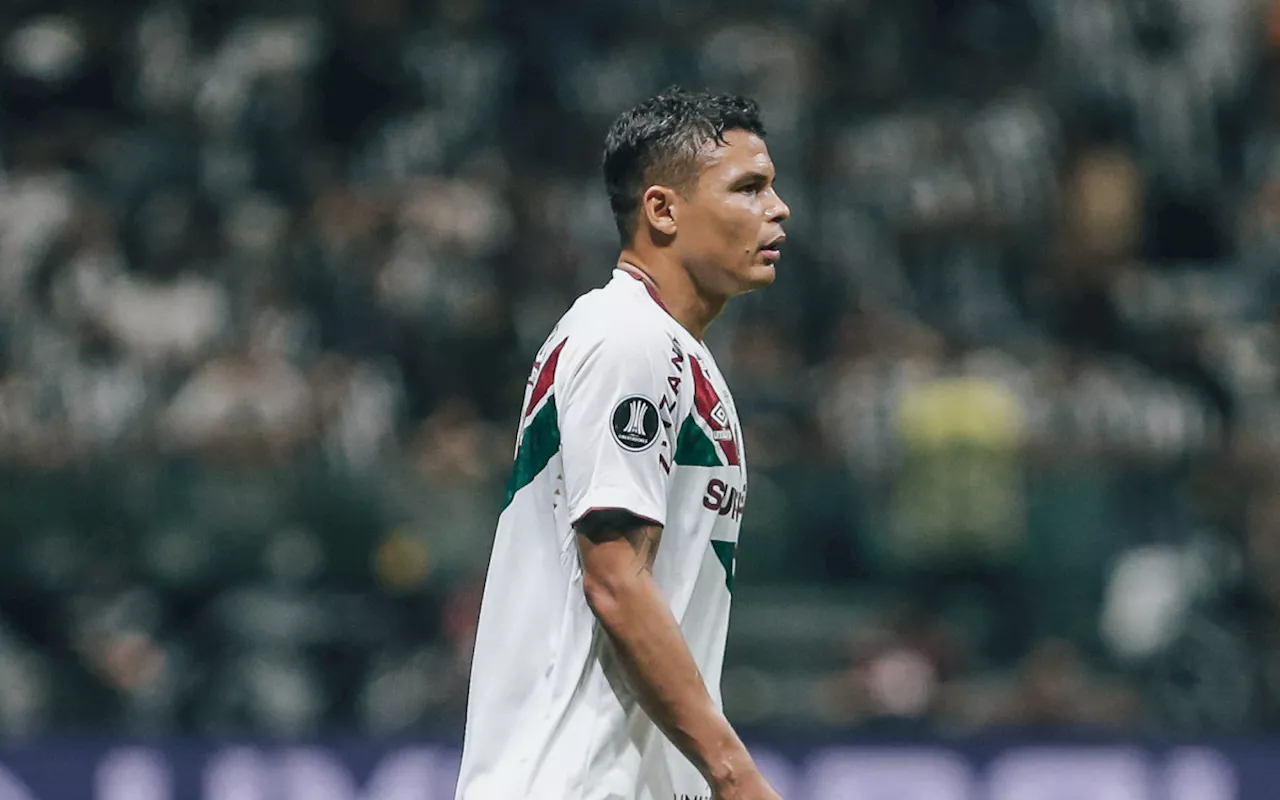 Thiago Silva, sobre primeiro gol de Deyverson: 'Não vi de onde ele veio'