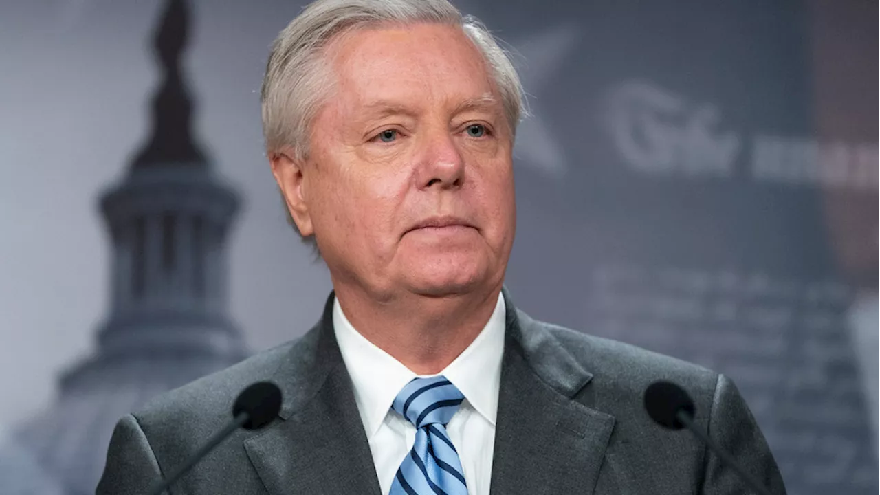 Sen. Lindsey Graham proposes changes to birthright citizenship rules in U.S.