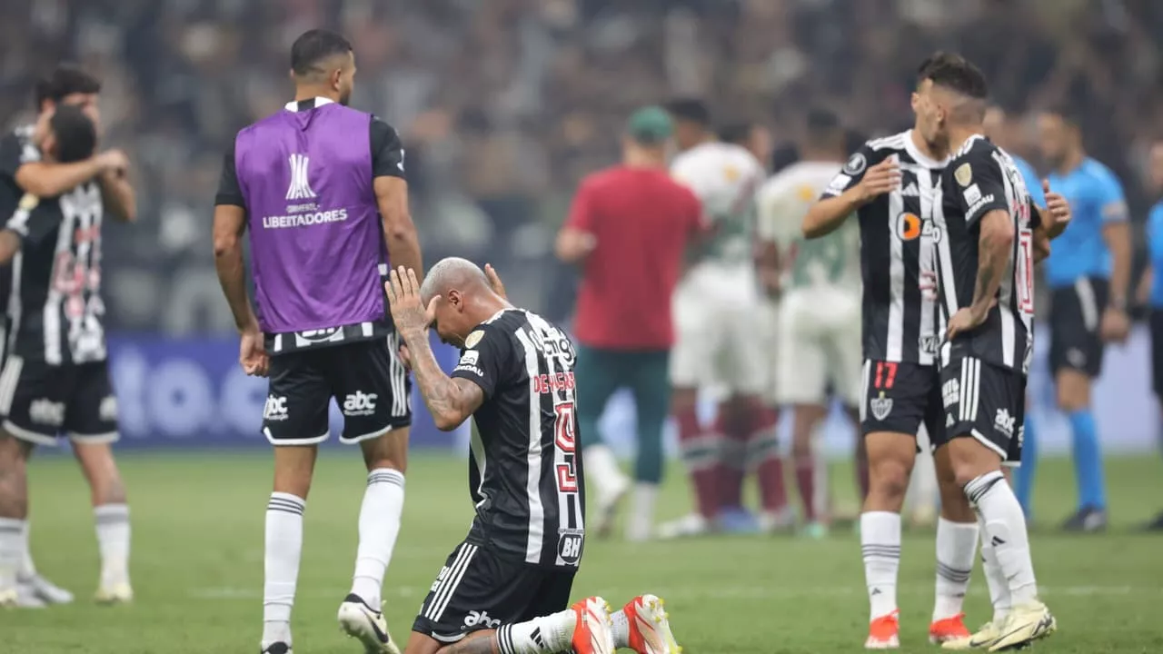 Deyverson comenta sobre gols decisivos na Libertadores: 'Deus sempre aponta para mim'