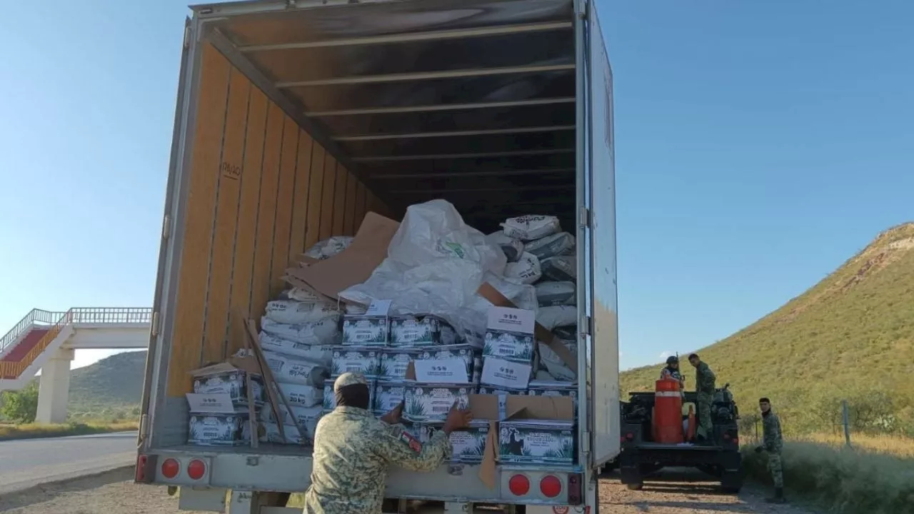 Durango: Aseguran cocaína oculta en cajas de leche y tequila "Rancho Escondido"