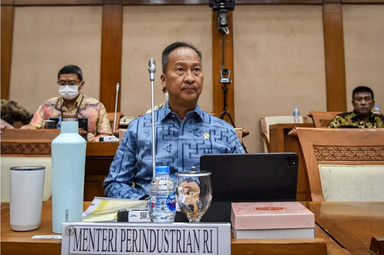 Pemberian Gelar Honoris Causa kepada Menperin Agus Gumiwang Diapresiasi