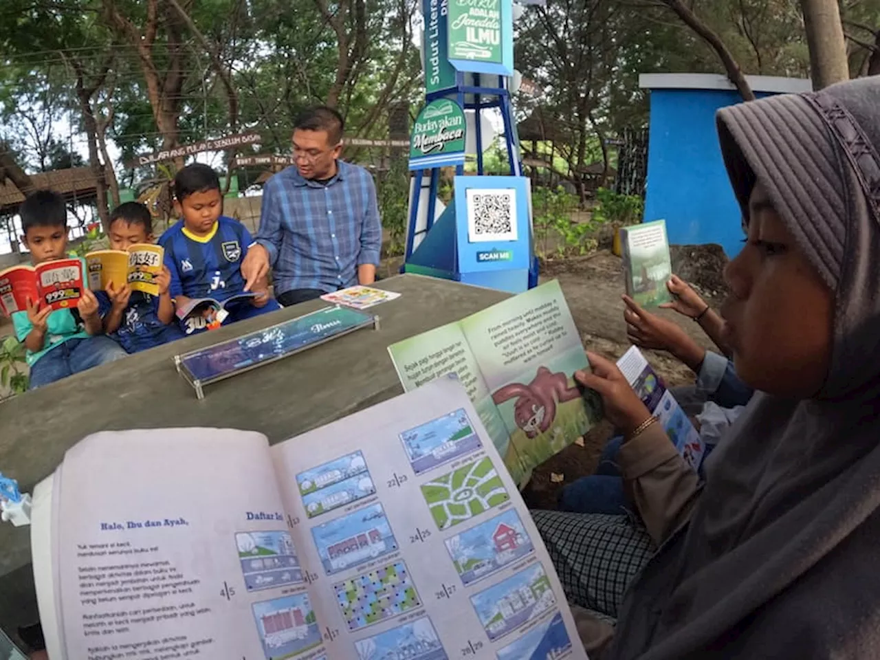 Tingkatkan Minat Baca PNM Bangun Sudut Literasi di Banyuwangi