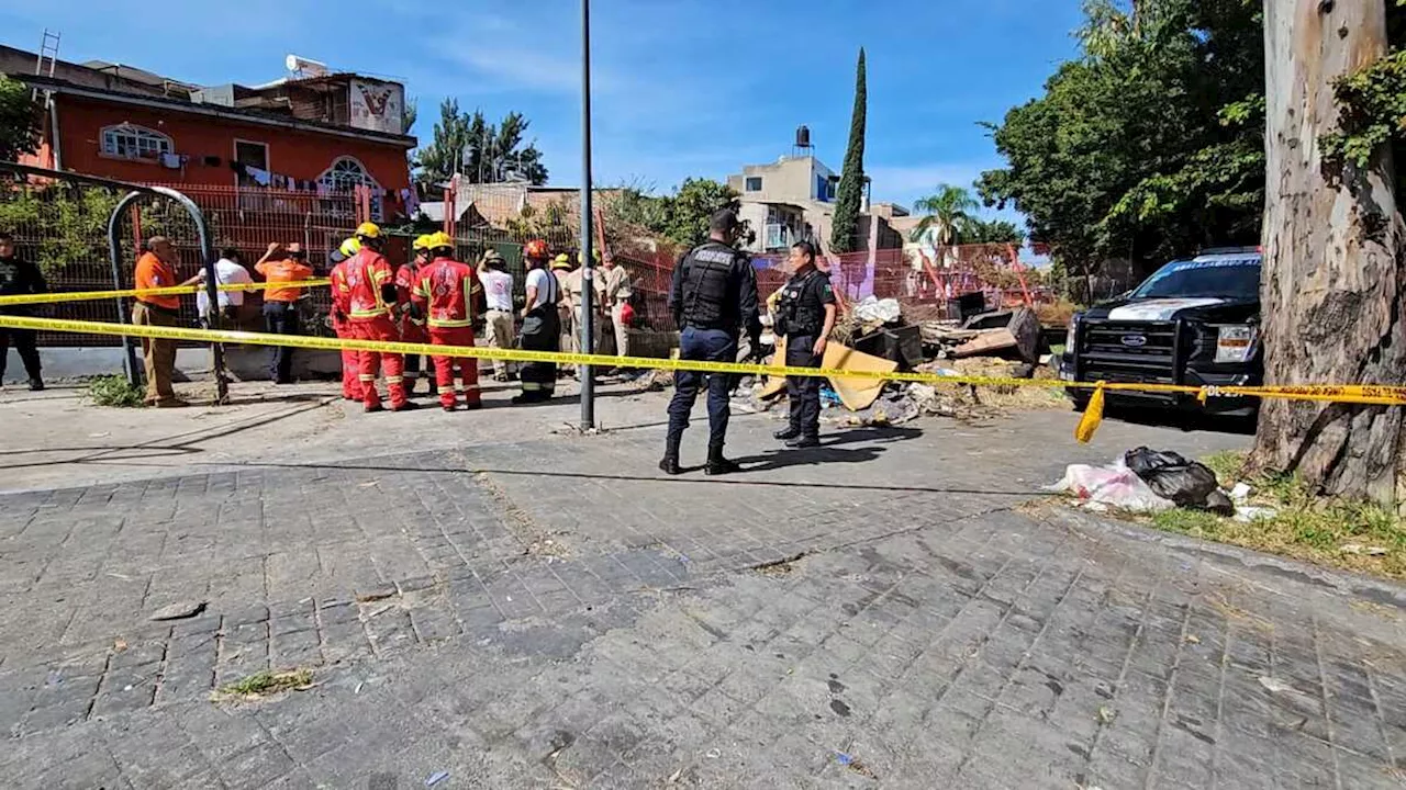 Rescatan un cuerpo del interior de un canal de aguas en Guadalajara