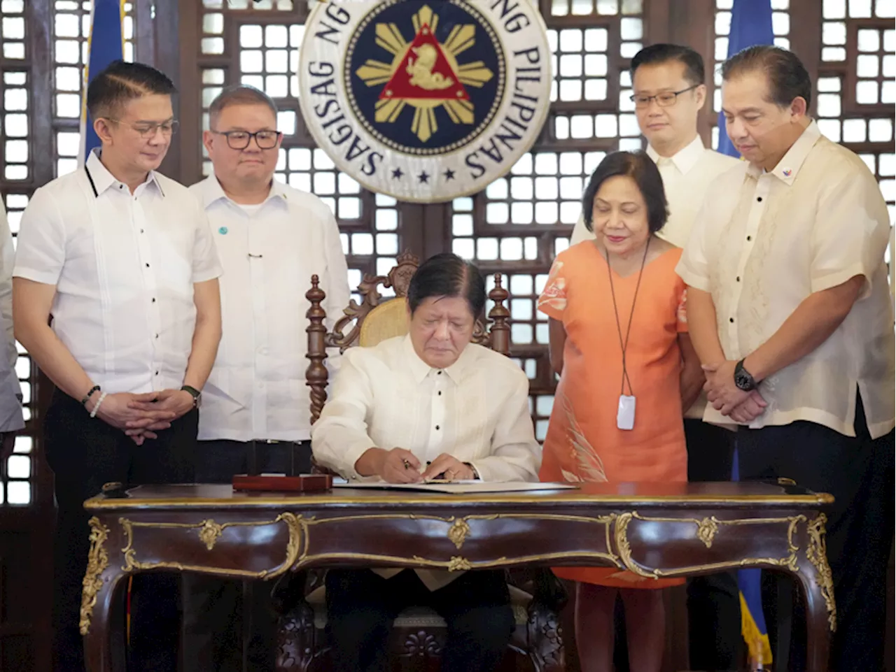 PBBM signs Anti-Agri Economic Sabotage Act amid rice price surges