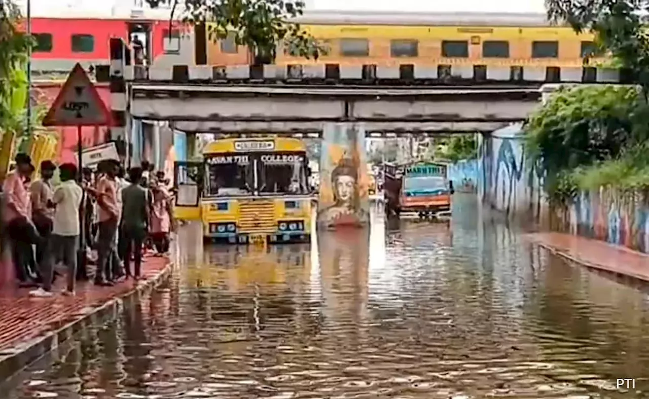 देश के 17 राज्&zwj;यों में आज भारी बारिश का अनुमान, जानिए आपके यहां कैसा रहेगा मौसम&nbsp;