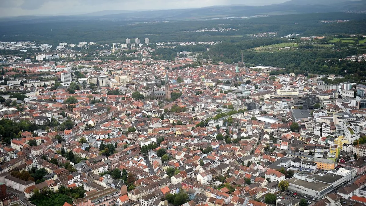 Rheinland-Pfalz & Saarland: Traum und Trauma: Die Geschichte einer Familie auf der Bühne