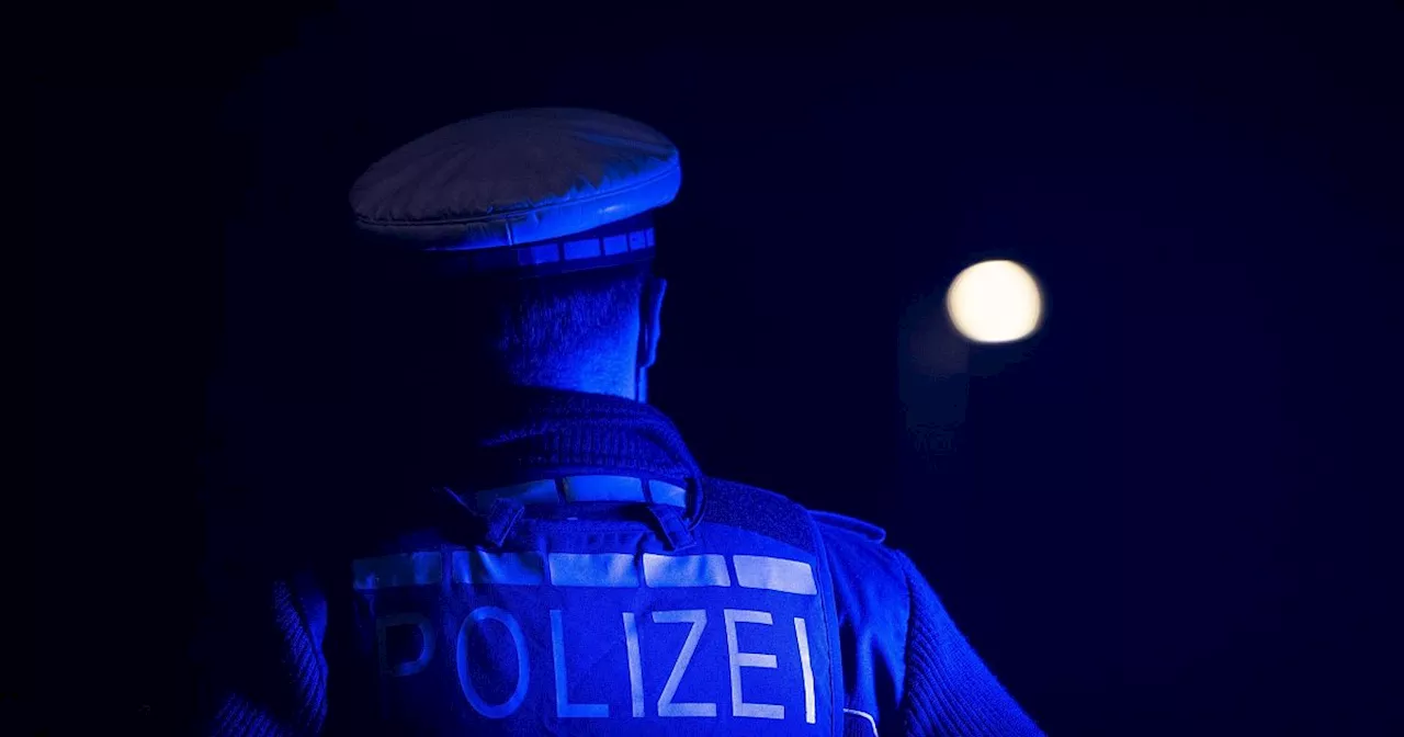 Mäntel, Helme, Autos – hier muss die NRW-Polizei sparen