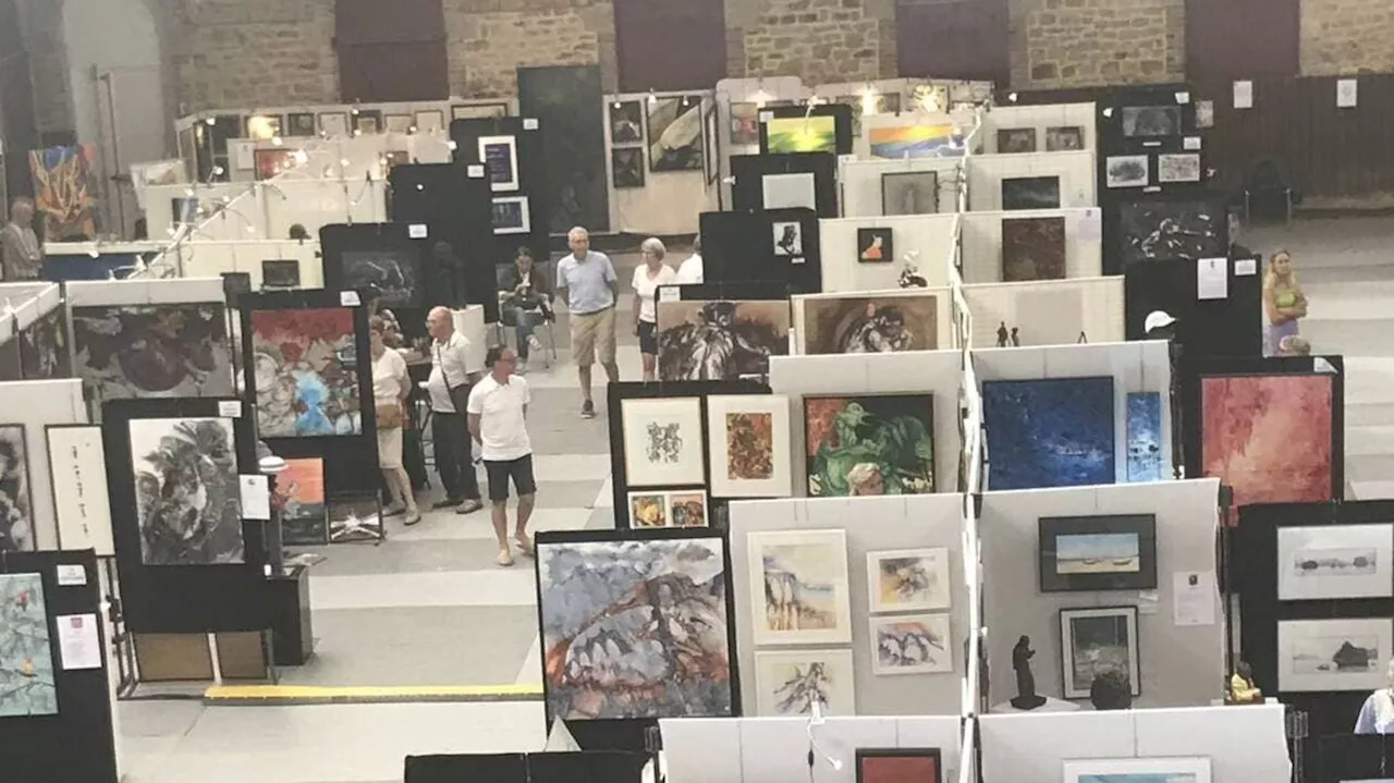 Au haras d’Avranches, 51 artistes exposent près de 600 œuvres pendant trois jours