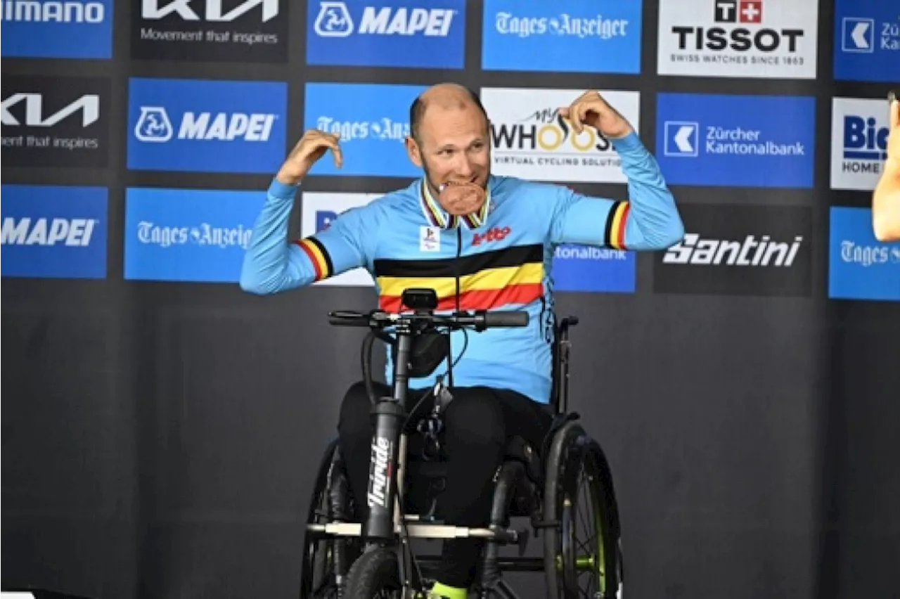 Le handbiker Maxime Hordies remporte l'or dans la course en ligne, sa dernière en carrière