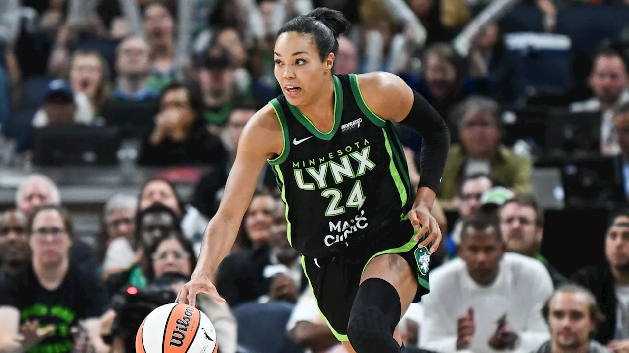 Former UConn Star Sets New WNBA Record With Playoff Scoring Explosion