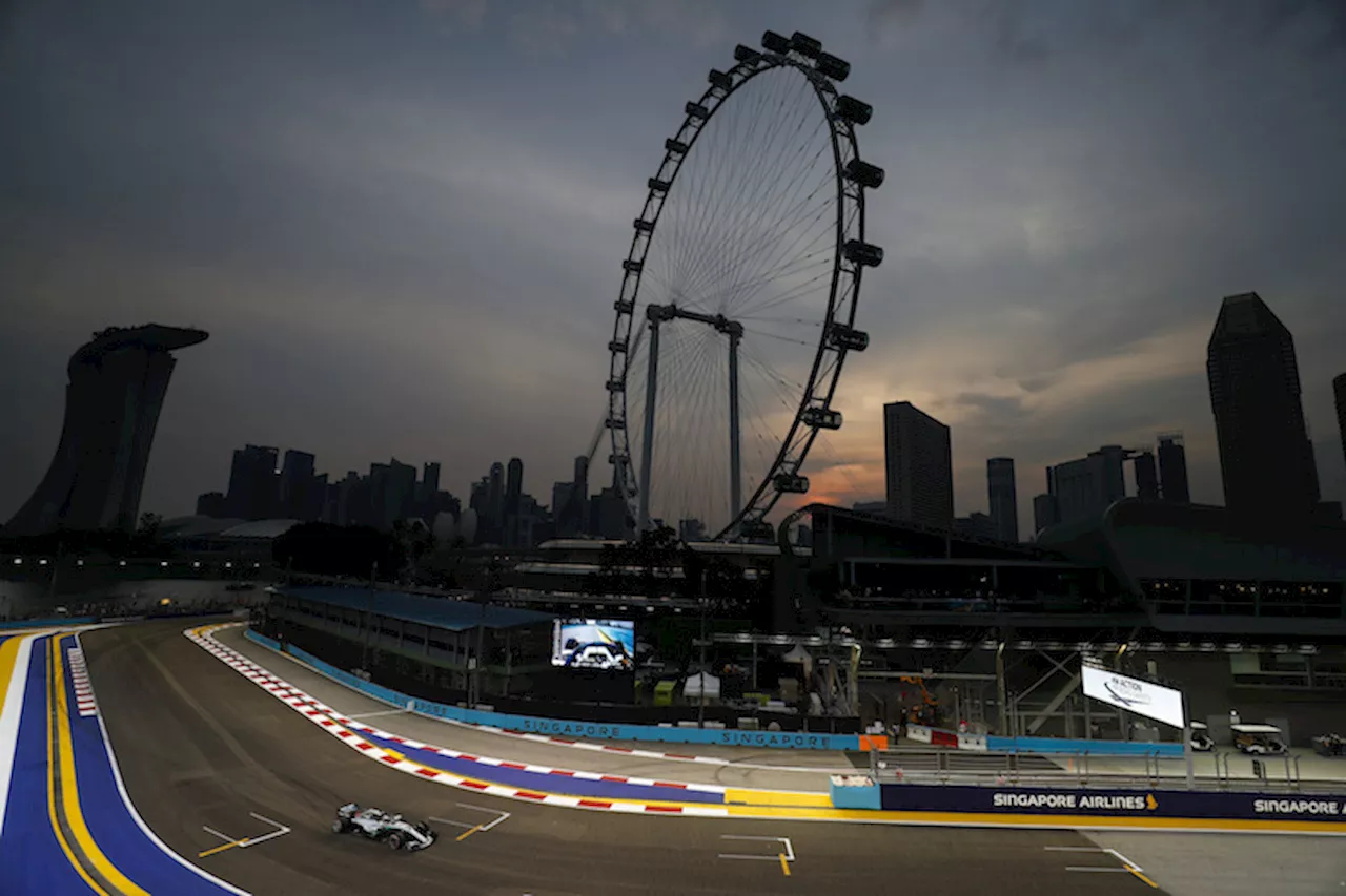 Lewis Hamilton auf Pole: Mercedes jubelt in Singapur