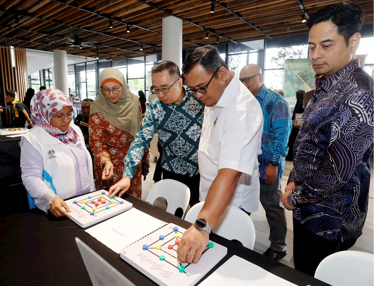 S'gor gearing up for possible floods as monsoon transition phase begins, says MB