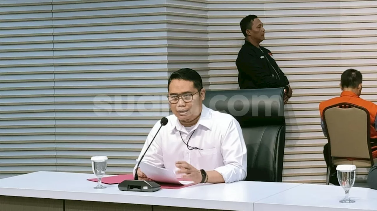 KPK Amankan Sejumlah Dokumen Pengurusan IUP Dari Rumah Eks Gubernur Kaltim Awang Faroek