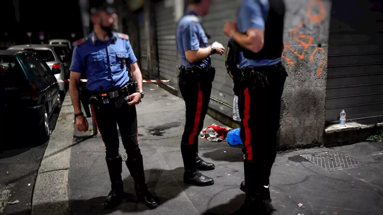 "Passeggiavo in centro, sono stata violentata da due uomini"