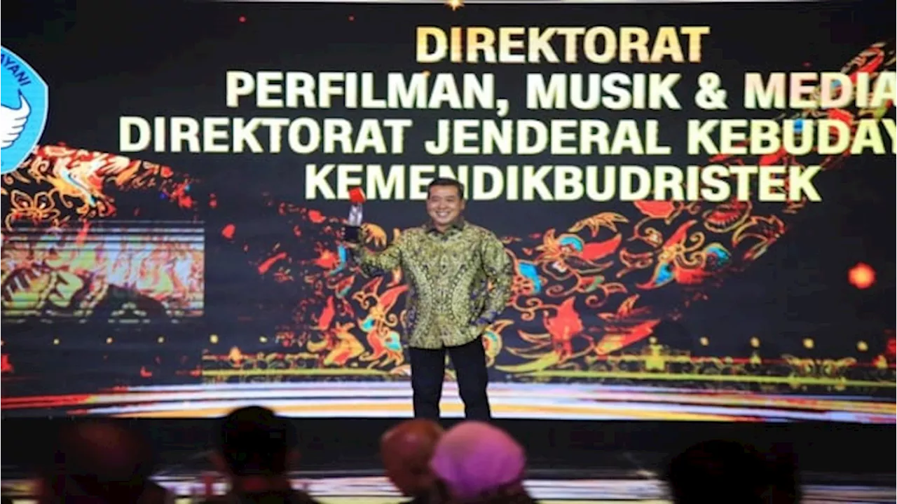 Ditjen Kebudayaan Kemendikbud Raih Penghargaan Pelestarian Seni-Budaya Indonesia