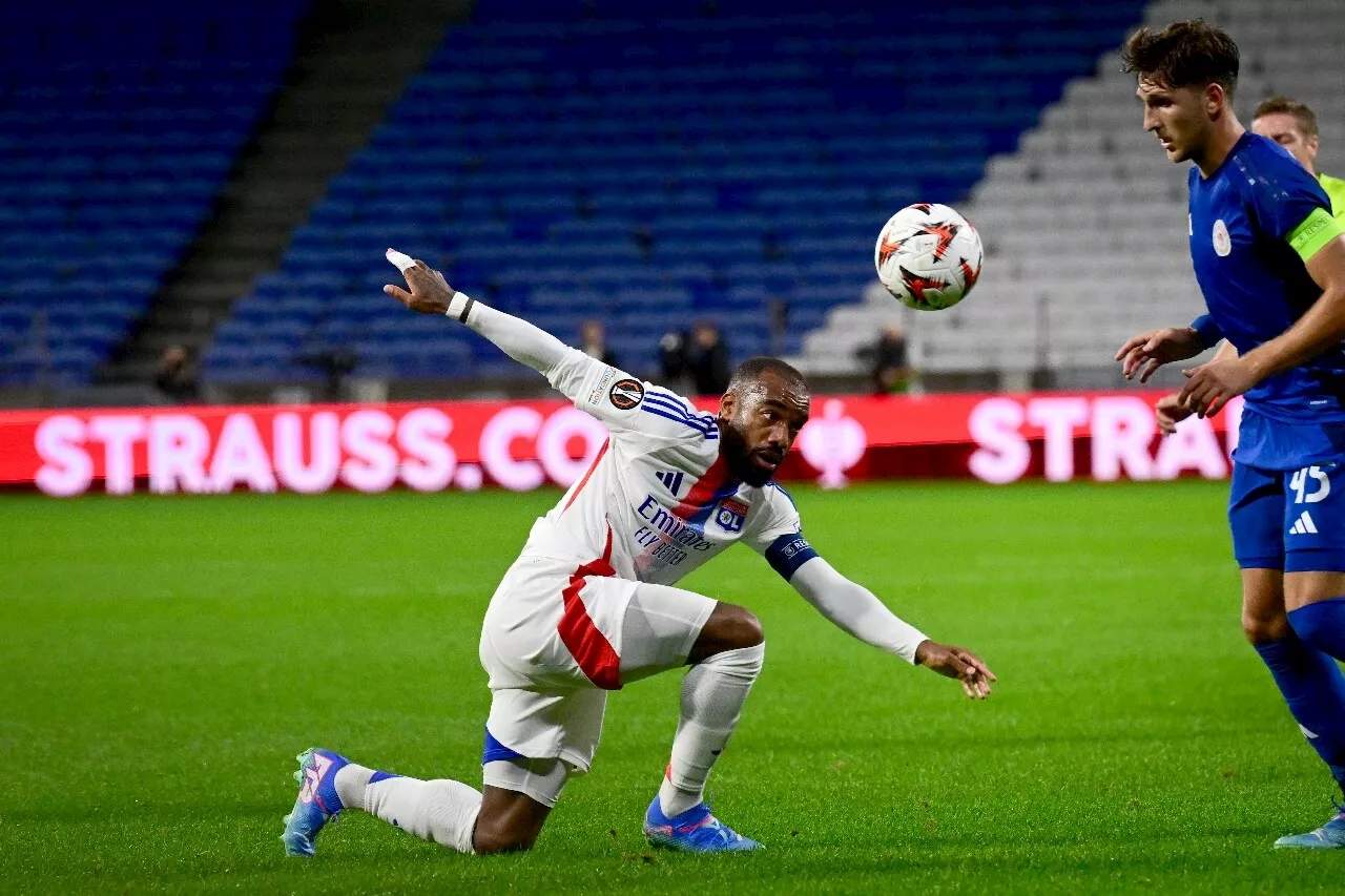 Ligue Europa : Lyon réussit son retour en Europe, les supporters déjà en fête