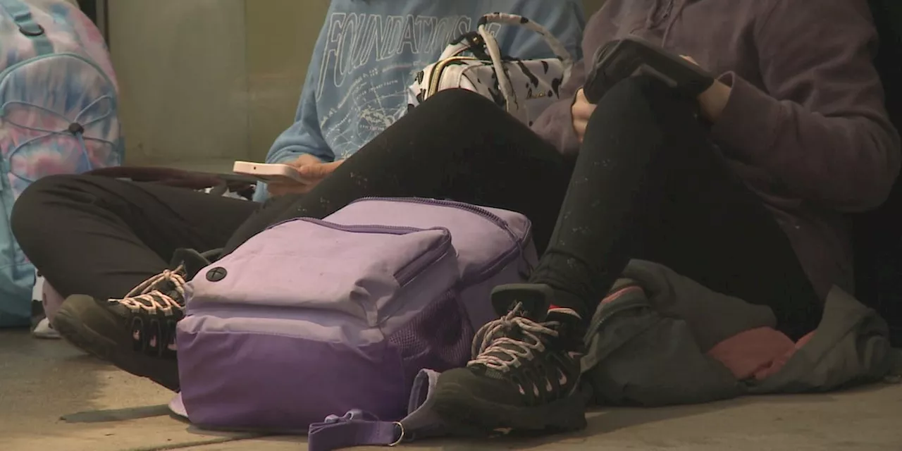 Anchorage charter school requiring students to put phones in pouches during school hours