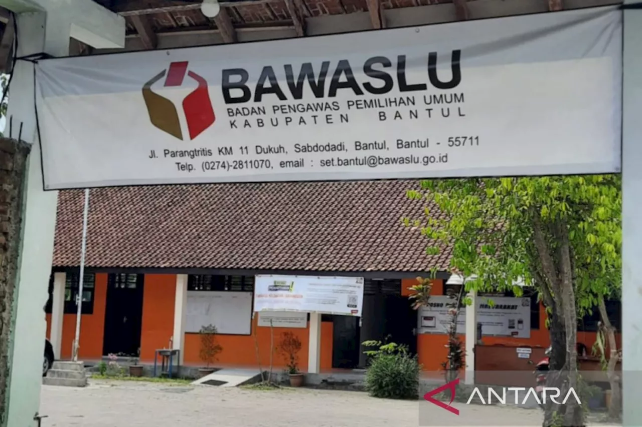 Bawaslu Bantul sebut lingkungan tempat ibadah dilarang dipasang APK