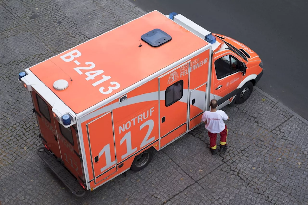 14 Rettungswagen fehlten letzte Nacht: Hilfsorganisationen lassen Berliner Feuerwehr im Stich