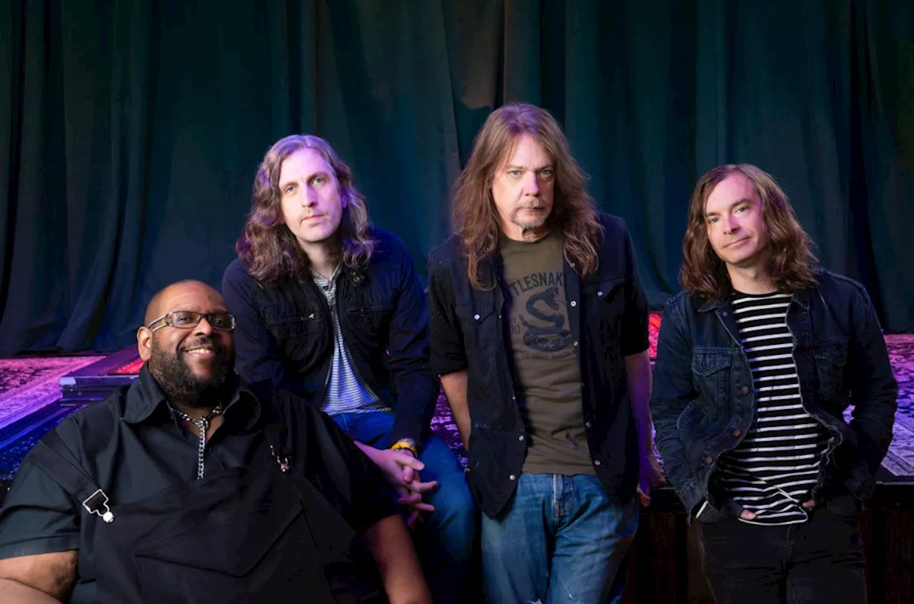 Soul Asylum Talk Tim Walz & Reuniting With Steve Jordan on New Album ‘Slowly But Shirley’