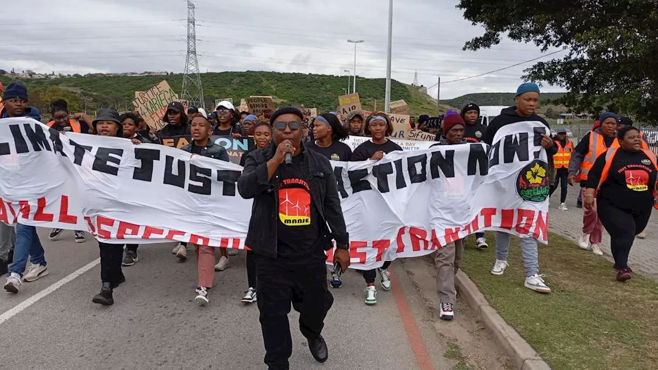 'Enough is enough': 200 Uitenhage Residents Demand Government Response to Flood Crisis and Pollution