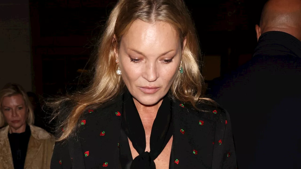 Kate Moss Has Always Loved A Useless Scarf