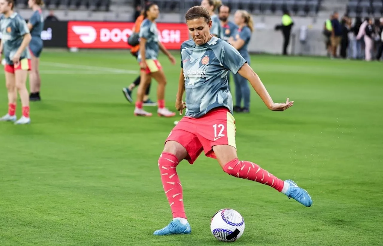 Burnaby soccer great Christine Sinclair hanging up her boots for good