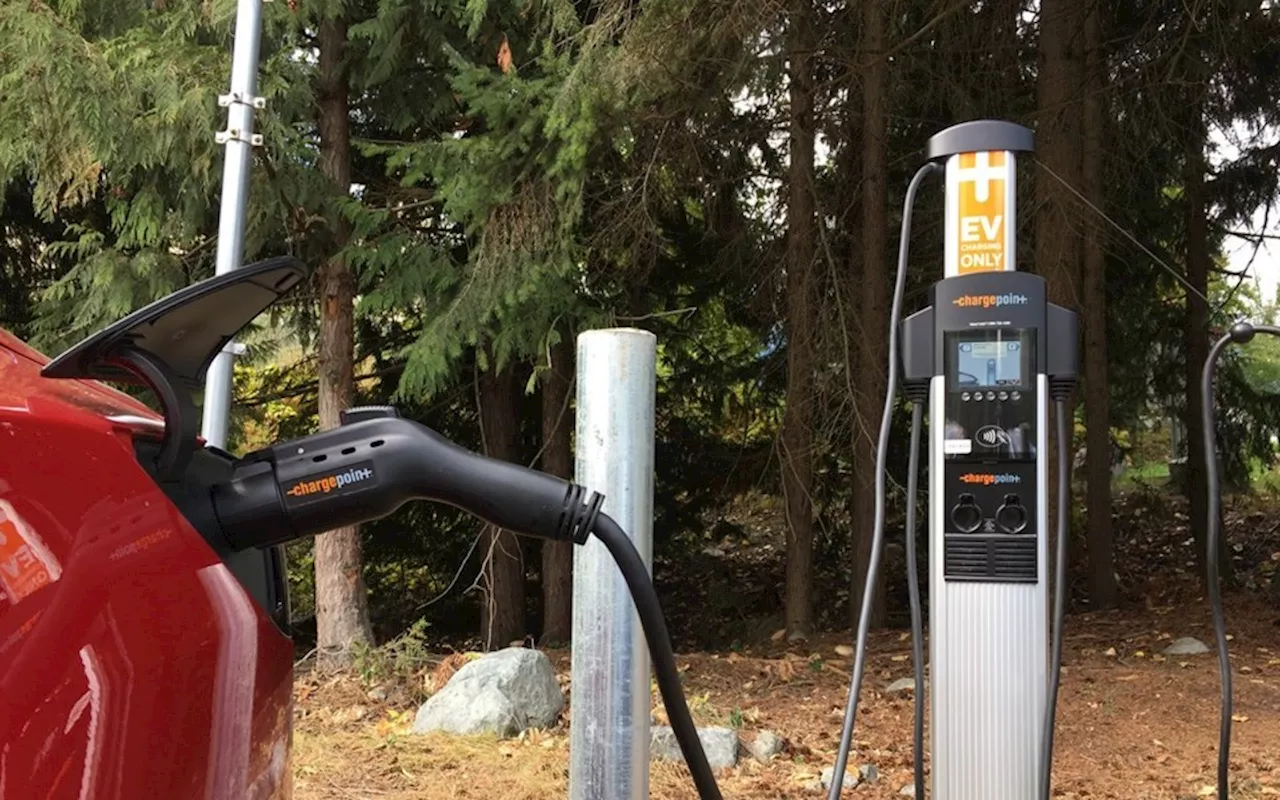 End electric vehicle charging fees, B.C. tribunal tells strata