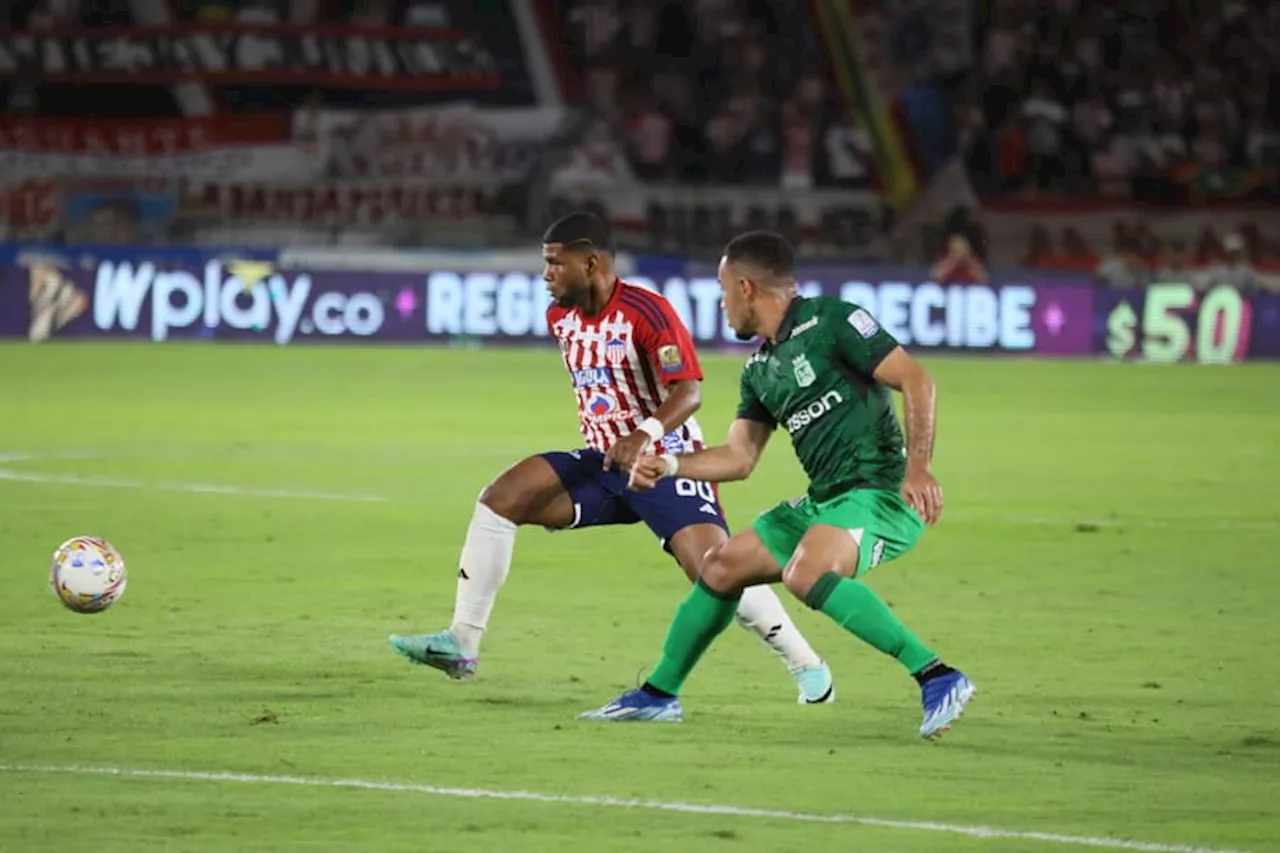 Vergonzoso: Riñas entre hinchas de Nacional y Junior en las tribunas del Atanasio Girardot