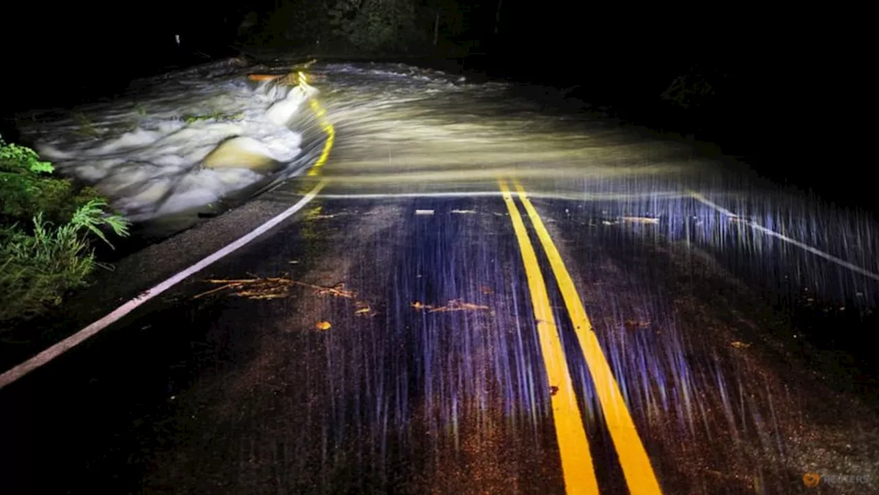 'Extremely dangerous' Hurricane Helene makes landfall in Florida