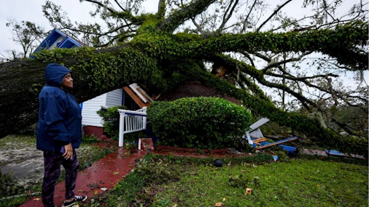 Hurricane Helene slams U.S. South