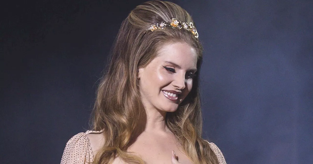 Lana Del Rey Marries Alligator Tour Guide In Surprise Bayou Wedding