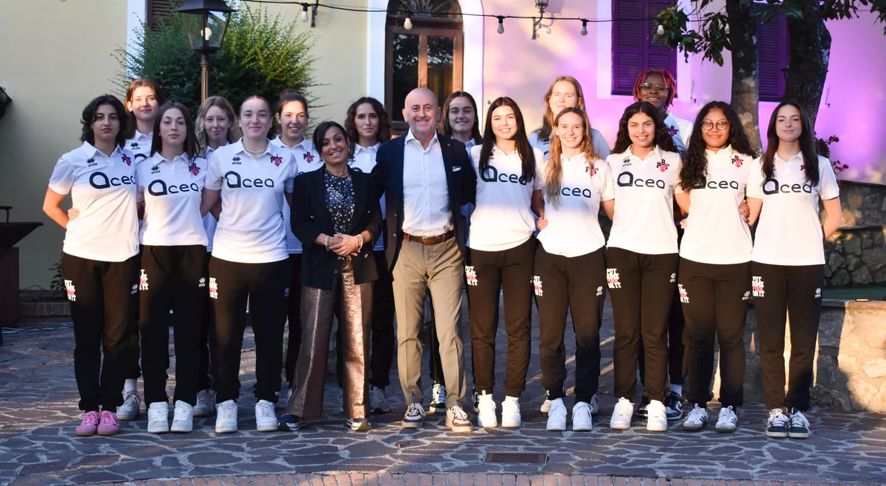 Terni, la Pink Basket con il sostegno del gruppo Acea presenta la formazione femminile per il campionato di Se