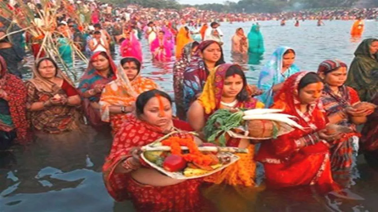 Chhath Puja 2024: पूरा विश्व जानेगा छठ पूजा का महात्म्य, देश-विदेश से आएंगे श्रद्धालु; नीतीश सरकार देगी फर्स्ट क्लास फैसिलिटी