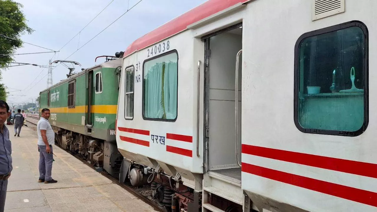 UP Train News: नवरात्रि और दिवाली पर रेलवे में बढ़ी भीड़, मालवा एक्सप्रेस समेत कई ट्रेनों में स्लीपर और एसी कोच फुल