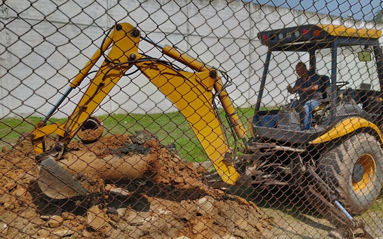 Após fechar túnel, Seap transfere 2.050 detentos para presídio de Bangu