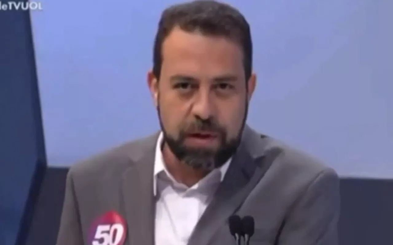 Boulos pede investigação contra candidato que assoprou farinha em seu rosto em alusão a cocaína