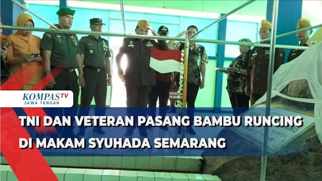 TNI dan Veteran Pasang Bambu Runcing di Makam Syuhada Semarang