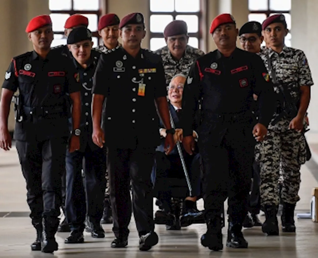 ‘Not my job to micromanage SRC funds, the board of directors should,’ Najib tells court as he dodges questions again on US$120m origin