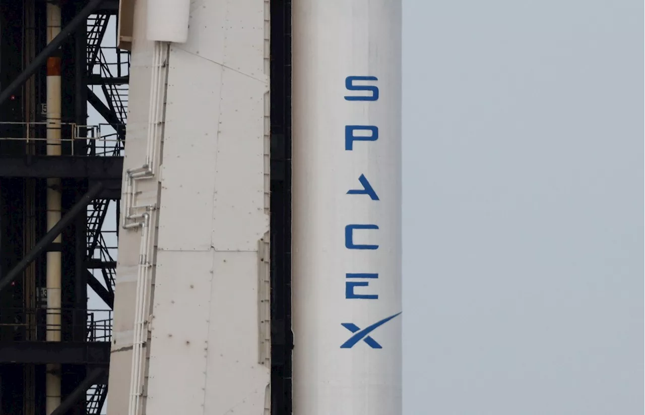 SpaceX invertirá mil 500 mdd en Vietnam para proyecto de internet satelital