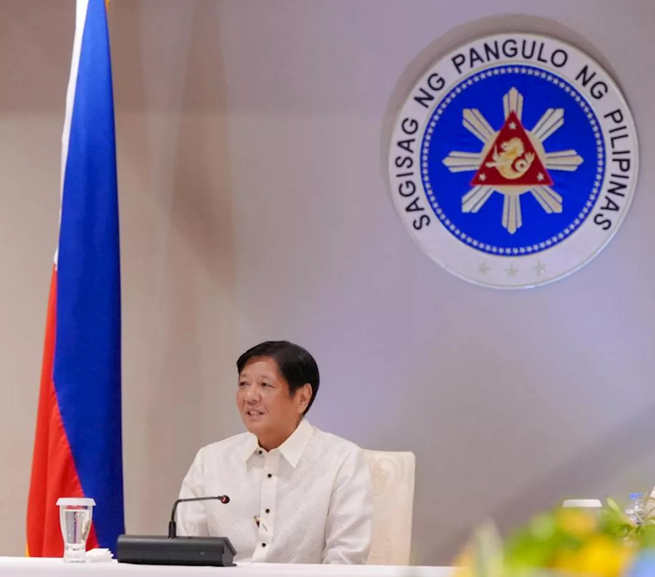 Marcos declares Misamis Occidental insurgency-free