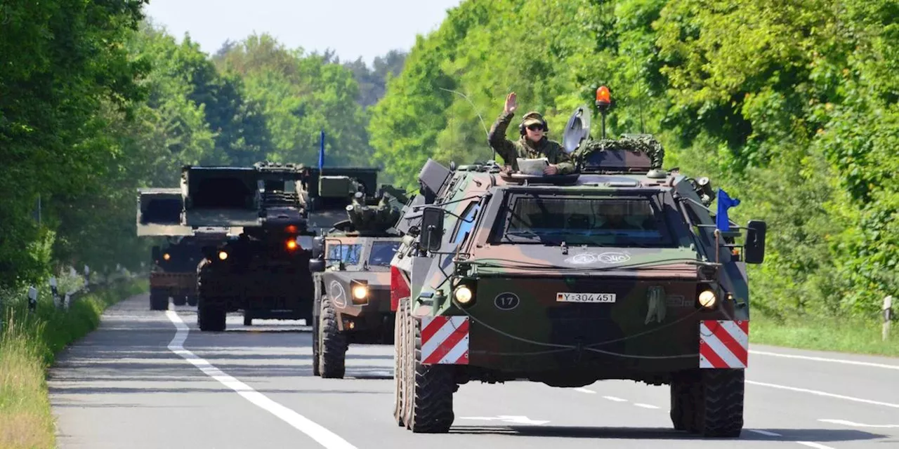 Kilometerlange Fahrzeugkonvois: Deshalb war die Bundeswehr heute in Bayern unterwegs