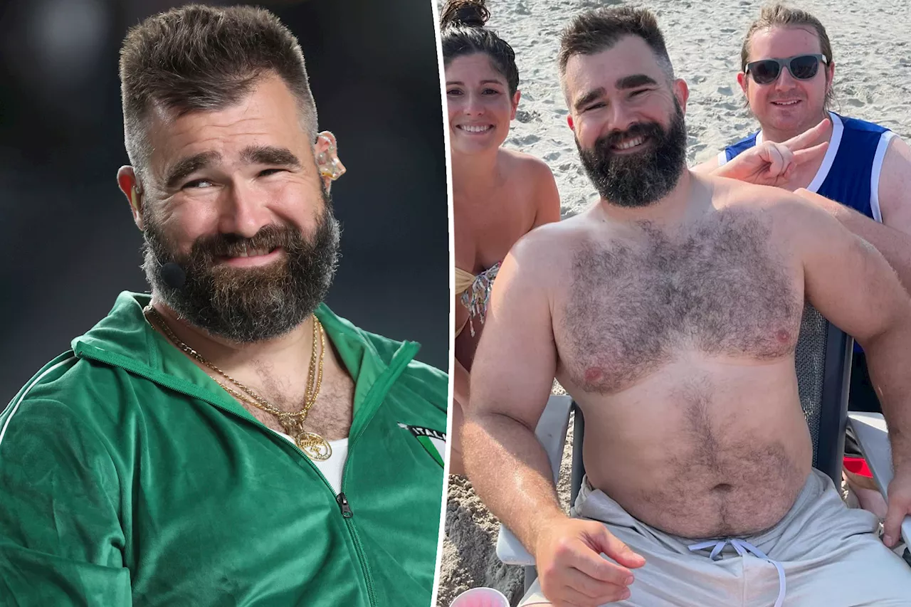 Jason Kelce sends social media into a frenzy with risqué beach photo: 'Bod of my dreams'