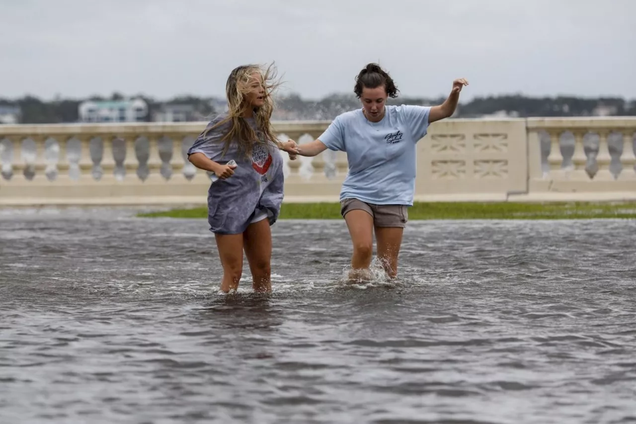 Helene makes landfall in northwestern Florida as a Category 4 hurricane